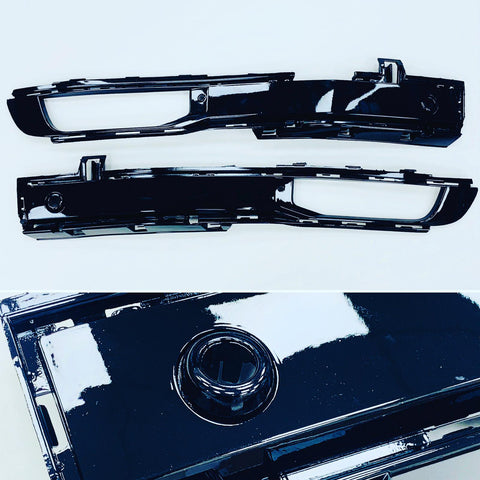 VW T6 Gloss Black Fog Light Covers (Suitable for vehicles with or without parking sensor’s)