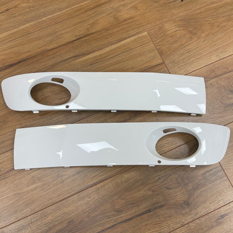 T5.1 fog light covers painted in Candy white LB9A