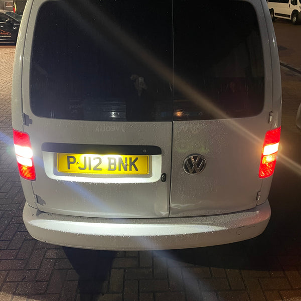 Vw caddy online number plate light