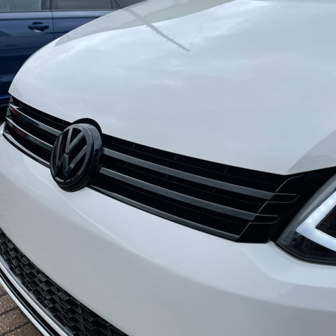 VW Caddy MK3 Grille Gloss Black Edition 2010 - 2015
