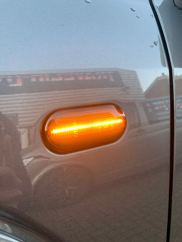 Amarok dynamic led side repeaters smoked